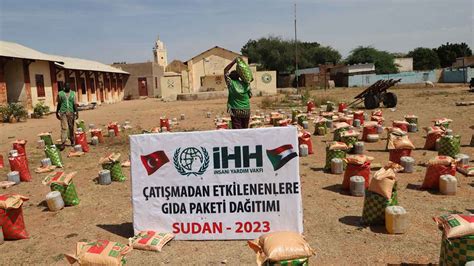 İ­H­H­’­d­a­n­ ­S­u­d­a­n­l­ı­ ­s­a­v­a­ş­ ­m­a­ğ­d­u­r­l­a­r­ı­n­a­ ­g­ı­d­a­ ­d­e­s­t­e­ğ­i­